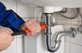 how plumbing works in an apartment