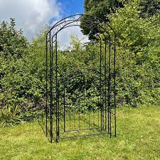 2 14m Metal Garden Arch With Gate Amp