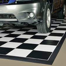 g floor checkerboard parking pad g