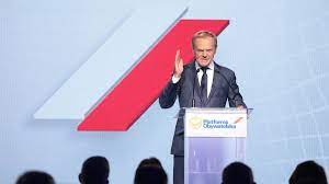 Don't give up on stopping brexit. Comeback In Polen Donald Tusk Ist Wieder Da Zdfheute