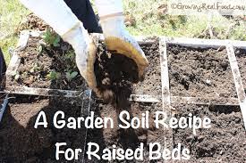how to make an easy organic garden soil