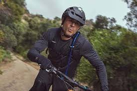 Light Embedded Cycling Helmets Mountain Bike Helmet