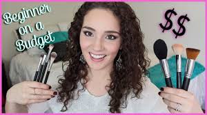 essential makeup brushes beginner on a