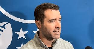 Titans HC Brian Callahan sides with players