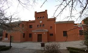 La casa del reloj has been welcoming booking.com guests since 27 feb 2016. La Casa Del Reloj Visitando Madrid 2009 Vs 2012