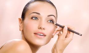 private makeup lessons beauty by