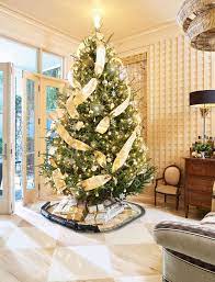 22 festive christmas tree garland ideas