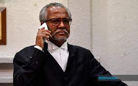 Lawyer tan sri muhammad shafee abdullah said that although he is disappointed with the judge's decision to sentence his client. Bernama Shafee Fails To Obtain Leave To Appeal Against Court S Refusal To Expunge Affidavit