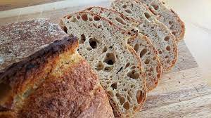 einkorn and amaranth sourdough bread