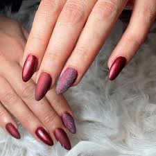 burgundy matte nails to try this season