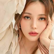 korean makeup trends fall 2019