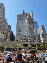 take a chicago river cruise aboard the
