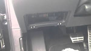 In the video, 1a auto shows how to find your fuse box and change your fuses. How To Access The Fuse Box On A 2011 2013 Volkswagen Jetta Youtube