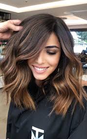 It's slick and elegant, but style it differently and it can get bold and daring. Short Brown Hair With Highlights