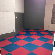 bat playroom floor features best