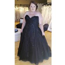 Plus size beach wedding dresses lace bridal gown white ivory sleeveless custom. Black Wedding Dress For Plus Size