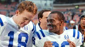 Peyton Manning Lends Hand In Marvin ...