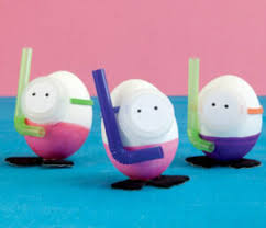 15 Really Funny Egg Decorating Ideas: Happy Easter!