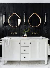20 stunning black and white bathrooms