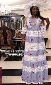 Modele robe droite col rond manche courte dentelle blanche guipure double collection hiver 2015 fabrication francaise robe modele robe robe. 380 Idees De Robe Africaine Robe Africaine Tenue Africaine Mode Africaine