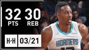 Dwight Howard becomes the second player ...