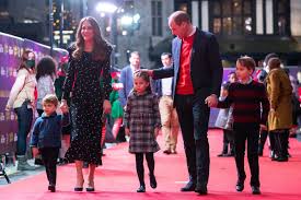 Both prince william, 34, and duchess kate, 34, held prince george's hands as they made their way off the aircraft. Kate Middleton Prince William Helped Get Christmas Presents For Kids Of Essential Workers