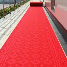 red exhibition carpets at rs 12 square