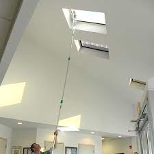 high ceiling light bulb changer