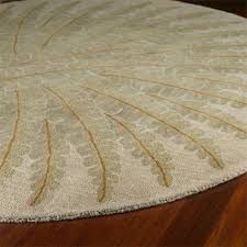round rug