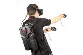 MSI chính thức ra mắt VR One - máy tính đeo lưng chơi game VR, pin 1,5
