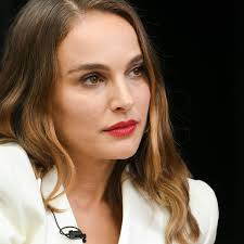 My one and only social media account bit.ly/2s1a9cf. Natalie Portman It S Dangerous When You Can T Separate The Emotion From The Business Natalie Portman The Guardian