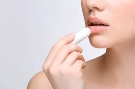 chapped lips what to do to repair them