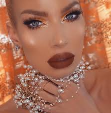 If you have pale skin and dark hair, you can pull this off, but those with red or blonde should typically avoid going with a stark black. Makeup For Blue Eyes 5 Eyeshadow Colors To Make Baby Blues Pop