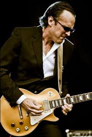 Joe Bonamassa No 1 In The Official Uk Midweek Album Chart