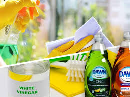 cleaning windows with dawn and vinegar