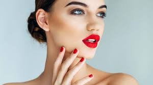 bold red lips best make up trend