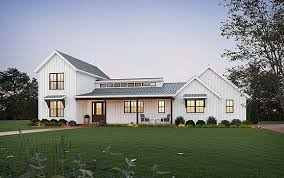 Plan 81357 Modern Ranch Style House
