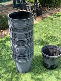 Plastic Pots In Adelaide Region Sa