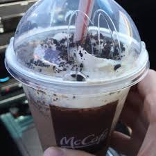 how to make mcdonalds oreo frappé at