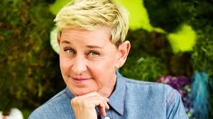 Find ellen's monologue, celebrity photos and videos, games, giveaways, how to get tickets and more on the ellen show website. People Are Finally Starting To See The Real Ellen Degeneres And It Isn T Pretty