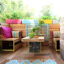 25 Awesome Outside Seating Ideas You