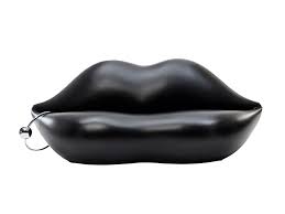 iconic lips sofas