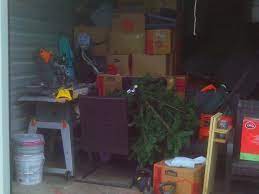 storage auction in grove city