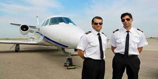 Let us take you through the process of how to become a commercial pilot after 12 th. New How To Become A Pilot After 12th In India 2021