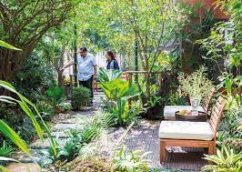 Tropical Garden For Extended Family