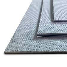 non slip synthetic boat deck material