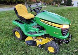John Deere X300 Lawn Tractor With