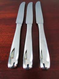 Set Of 3 Dinner Knives Wallace Classic