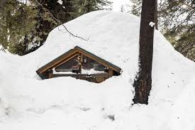 photos show snow inundating tahoe homes