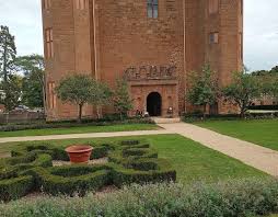 kenilworth castle history and scandal